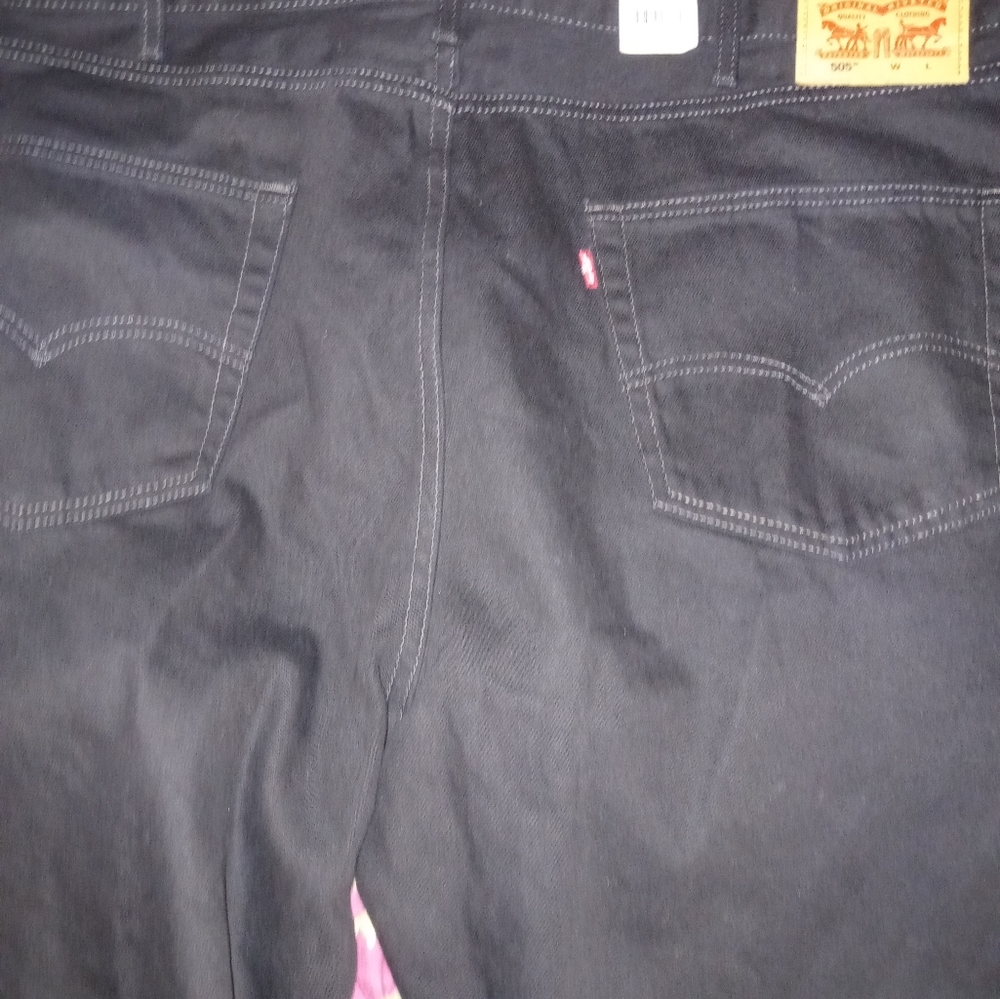 Levi black jeans 550 model size 48x32